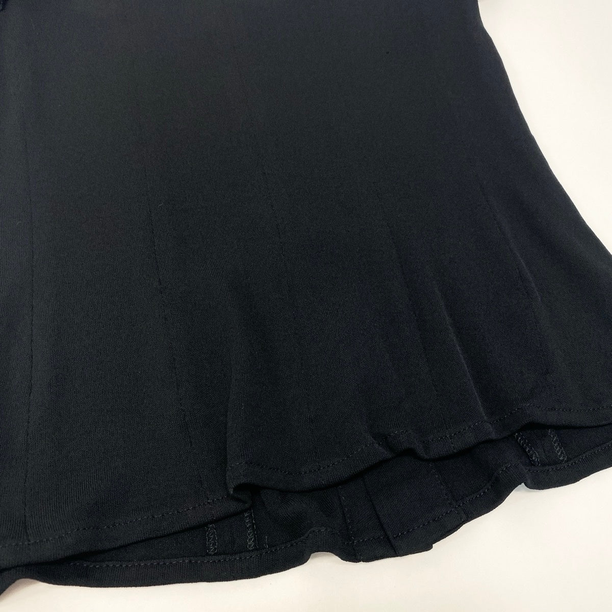 Ch1 【美品】CHANEL 2002年 半袖ニットセーター ココマークボタン P19048 36サイズ ブラック レーヨン100％ レディース 女性用u02t