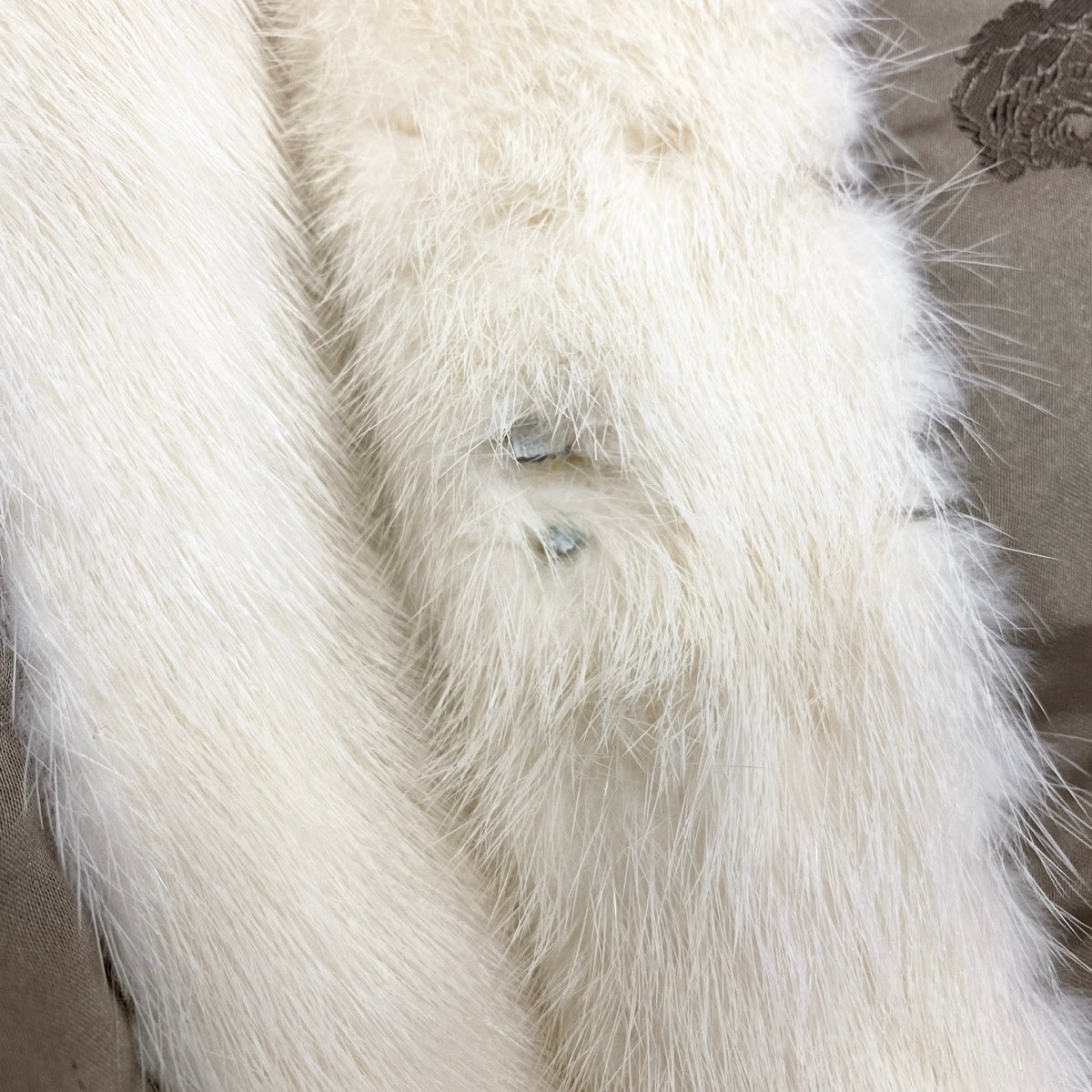 93h9 GRAMORLY 希少デザイン パールミンク  ファーコート サイズ9 ホワイト × 茶系 本毛皮 Pearl Mink Fur Coatt18r