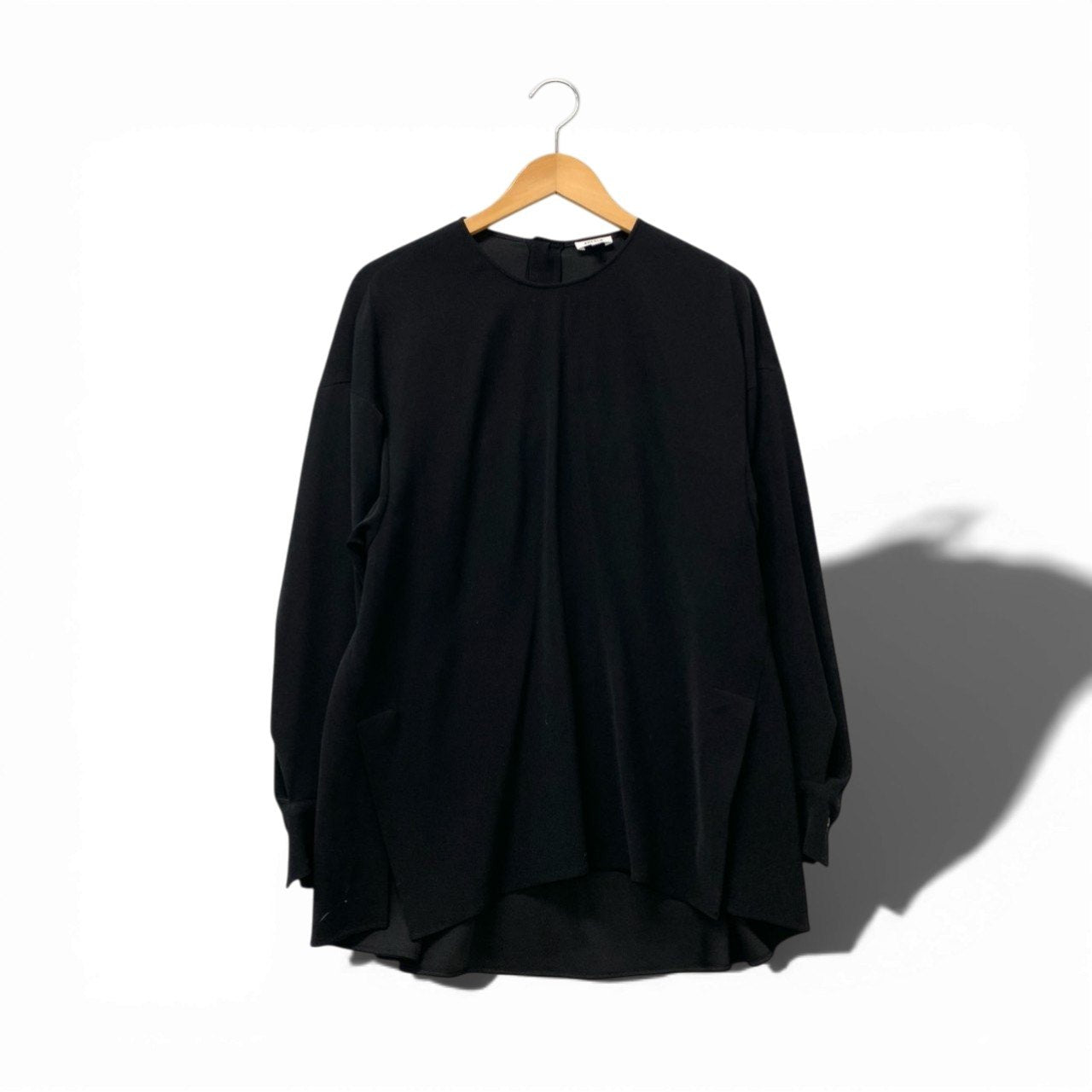 5c3 ENFOLD エンフォルド ダブルクロス バックフレアー プルオーバー オーバーサイズ 長袖 レディース 女性服 300DS330-1590 サイズ38 ブラック ポリエステル100％u02t