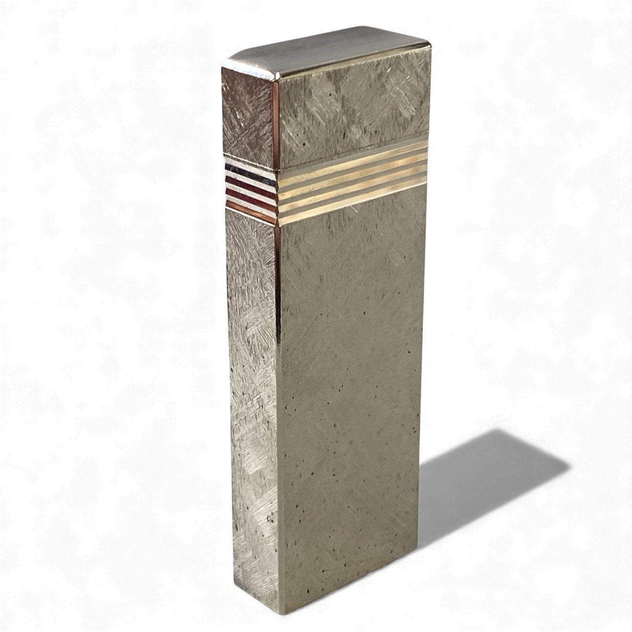 《美品》 Cartier カルティエ 五角形 ライター 着火確認済み シルバー ローラー式 喫煙具 箱 保証書付きt18r