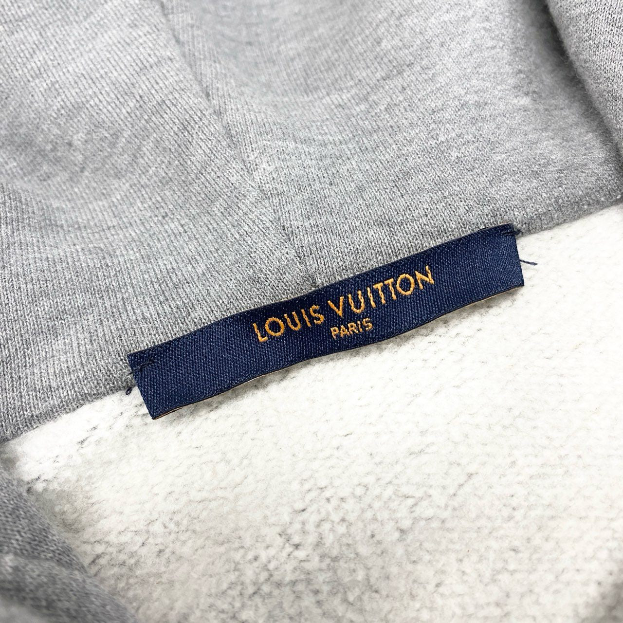 15Ⅼ1 【美品】LOUIS VUITON ルイヴィトン 3DLVグラフィティエンブロイダード ジップフーディー 22年 トップス RM222M UYR HNY24W XLサイズ グレー メンズo07t