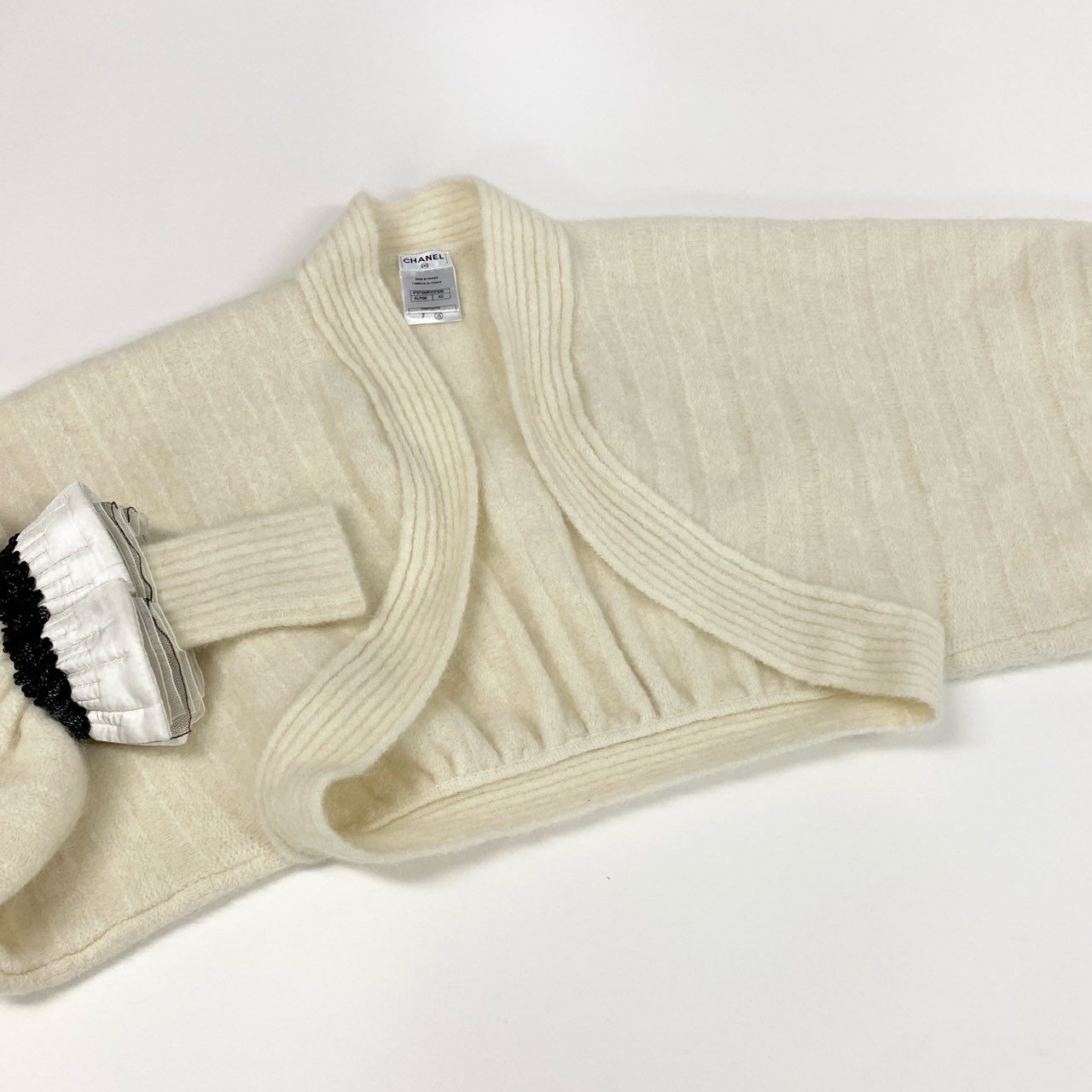54a9 CHANEL シャネル 2010 モヘアニットカーディガン Mohair Jacket P37120K02326 42サイズ アイボリー レディース 女性用ta1