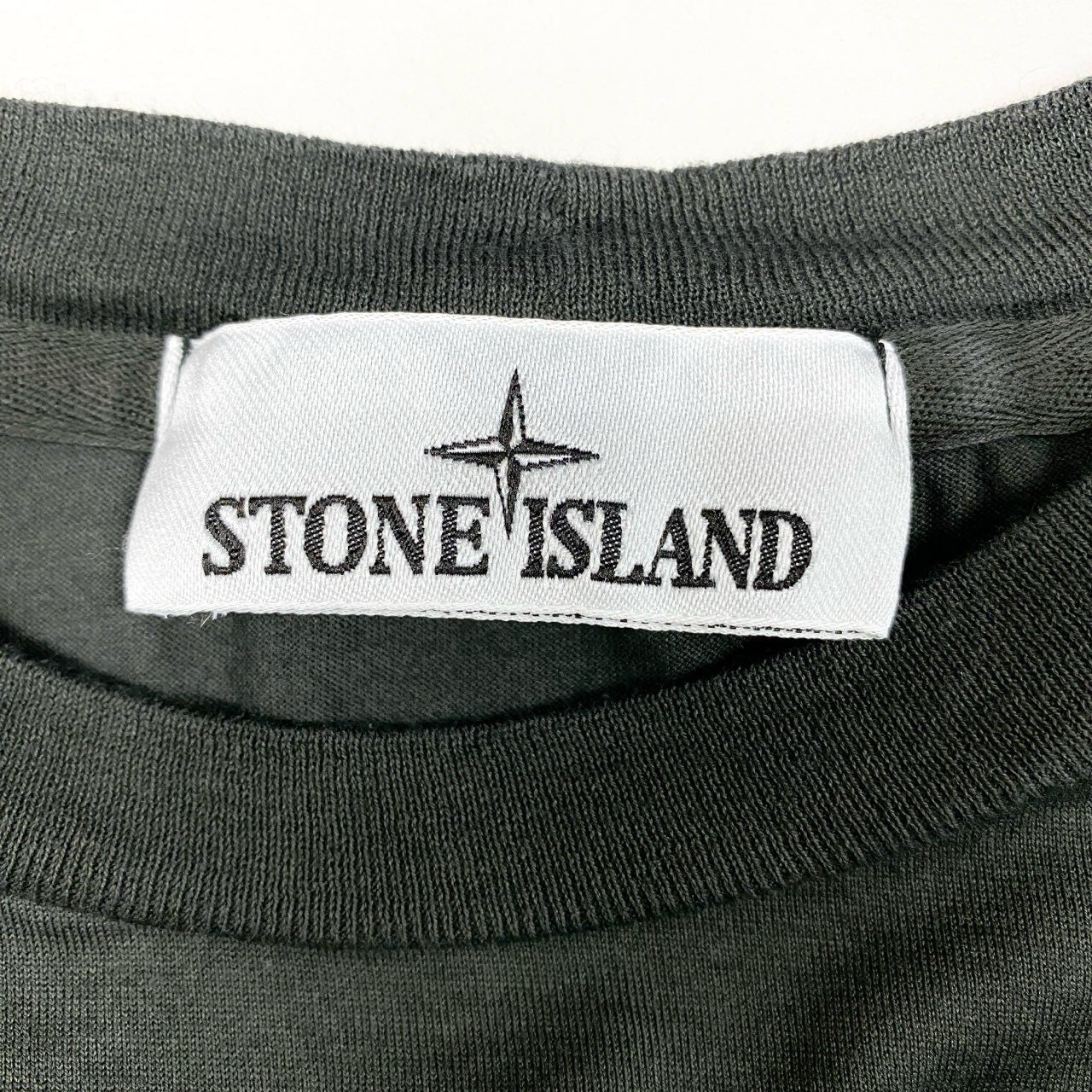 9c20 STONE ISLAND ストーンアイランド 2024 ロゴワッペン 半袖カットソー Tシャツ トップス XL グレー系 コットン メンズu02t