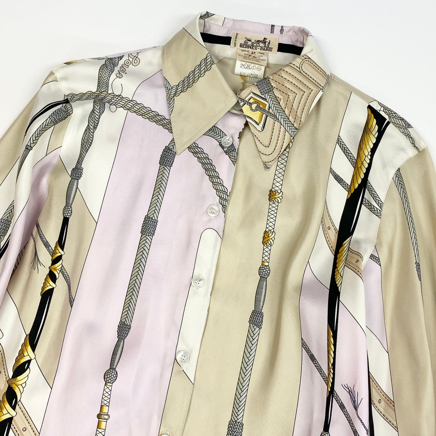 30k6【美品】HERMES エルメス 長袖シルクシャツ スカーフ柄 トップス フランス製 38サイズ マルチカラー レディースu02t