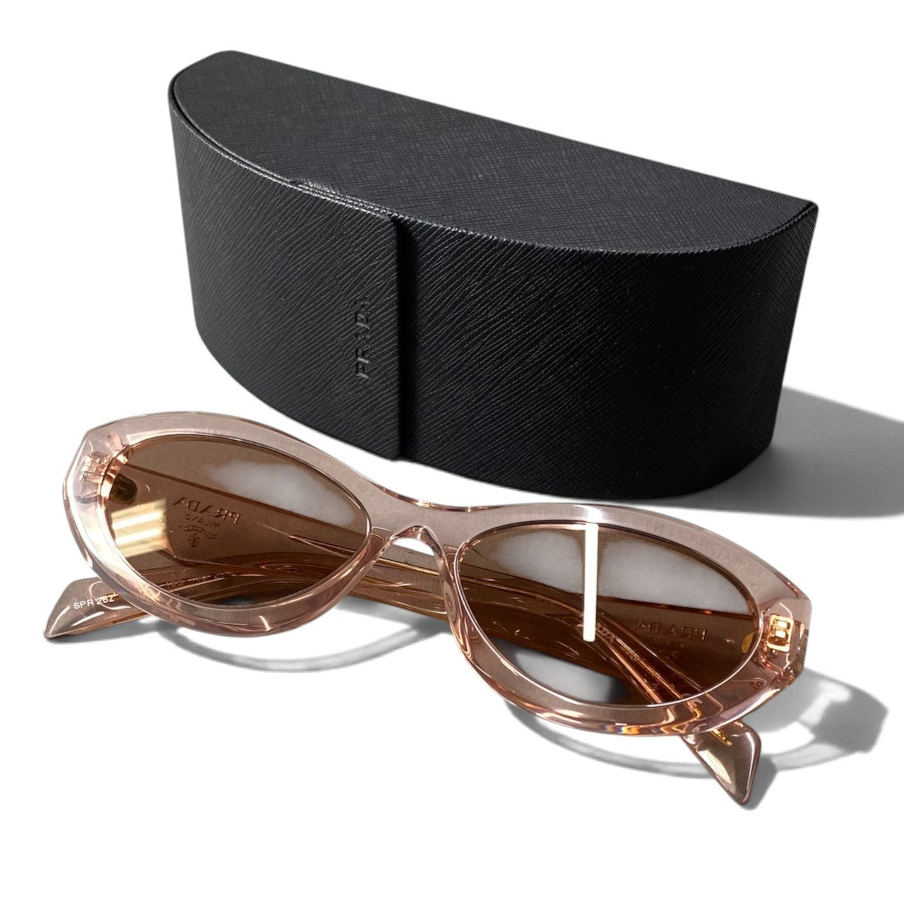 h12【美品】PRADA オーバルフレーム キャットアイ サングラス SPR 26Z 55□16 19Q-10D ピンク レディース 女性用k02i