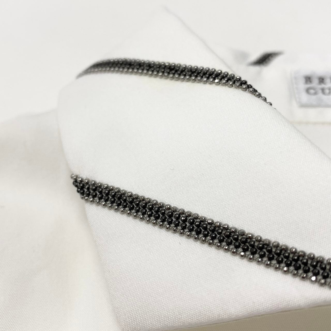 60e1 BRUNELLO CUCINELLI ブルネロクチネリ ロングスリーブシャツ トップス ビーズ装飾 ストレッチ サイズS ホワイト レディース 女性服o07t