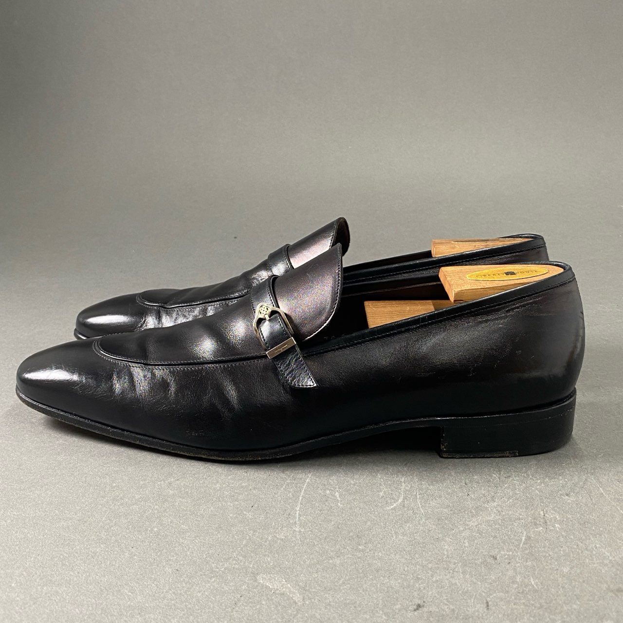 2f4 Salvatore Ferragamo サルヴァトーレ フェラガモ シングルモンクストラップ ビジネスシューズ 9 1/2 ブラック レザー イタリア製 フォーマル 紳士靴