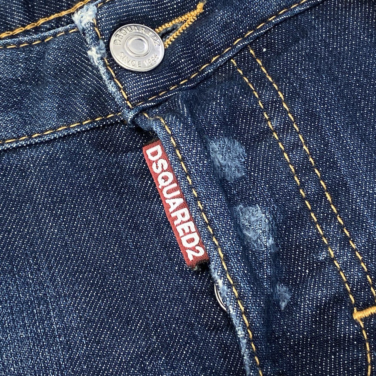 85a16 【美品】 DSQUARED2 ディースクエアード Hockney jean デニムパンツ ペイント クラッシュ加工 テーパードジーンズ メンズ 紳士服 S72LA0691 S30144 40 インディゴo07t