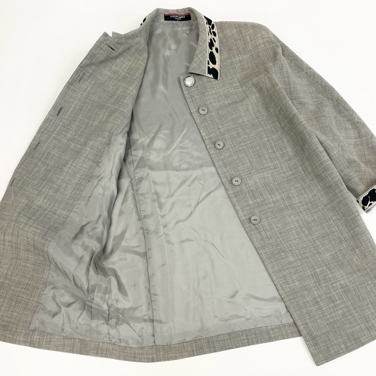 67k20《美品》 LEONARD FASHION レオナール ステンカラーコート ロングジャケット ウールシルク レディース 女性用 日本製 9AR グレーu02t