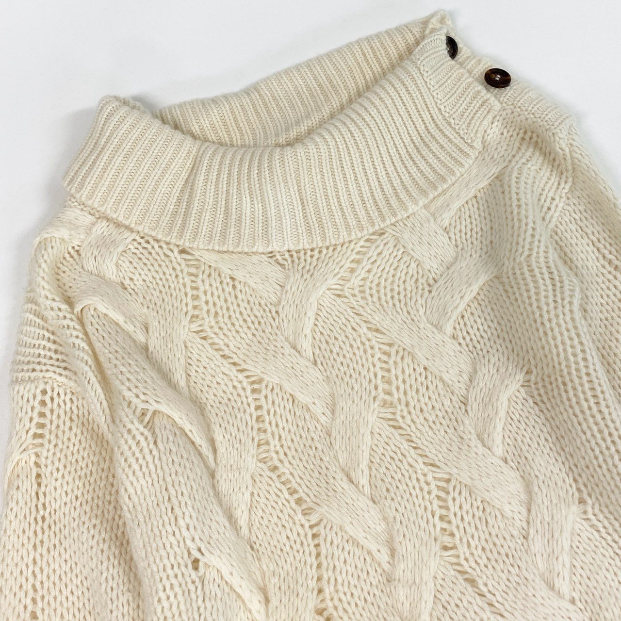 75b27 CELINE セリーヌ カシミヤ100 ニット セーター ローゲージ ショルダーボタン M クリーム系 カシミア レディースu02t