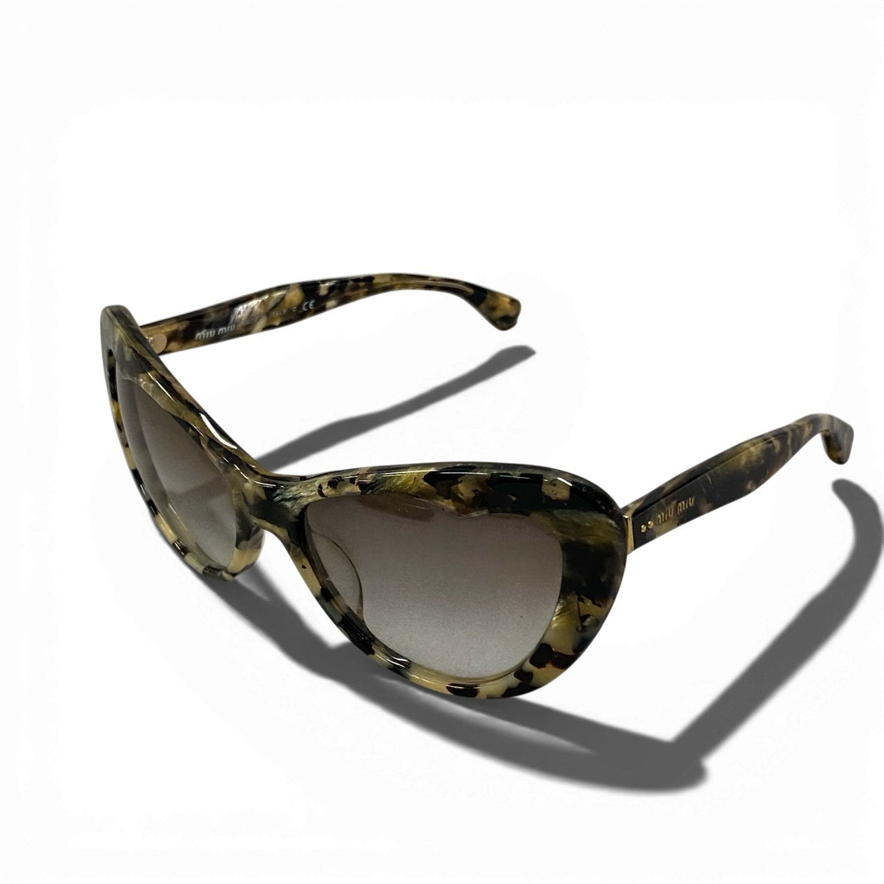 a22【イタリア製】miu miu ミュウミュウ MAM-0A7 サングラス サイドロゴ ベッコウデザイン 57-17 レディース 女性用 アイウェアta1