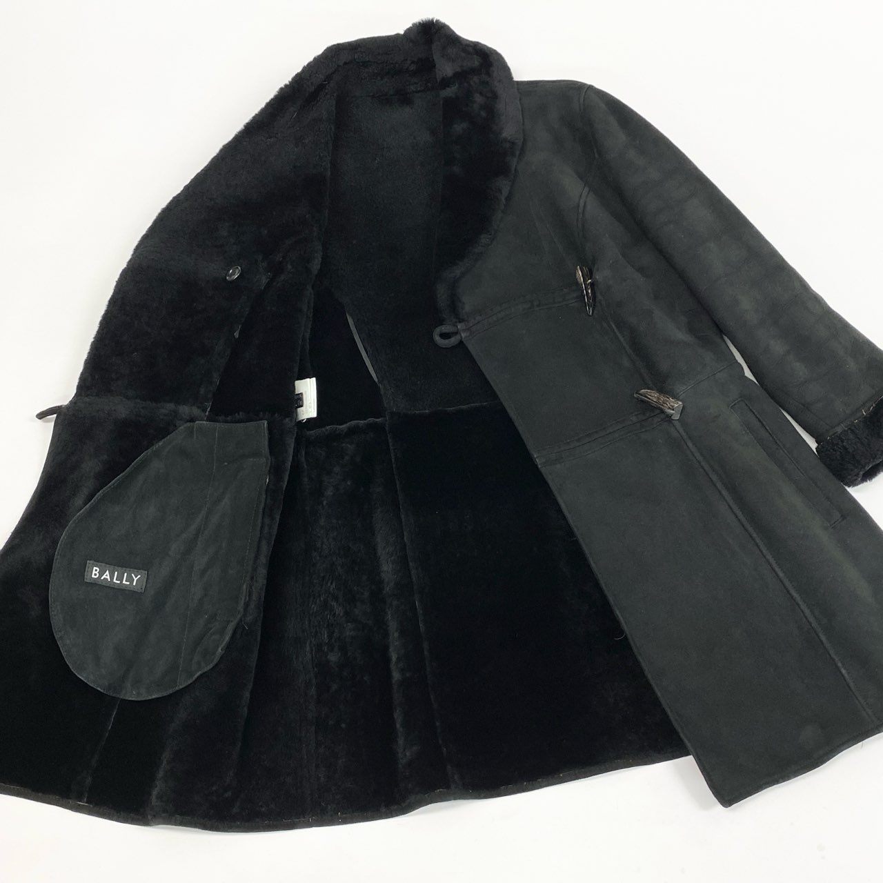 60L16 BALLY バリー ムートンコート レザーコート ダブル トグルボタン 42 ブラック リアルムートン レディース イタリア製u02t