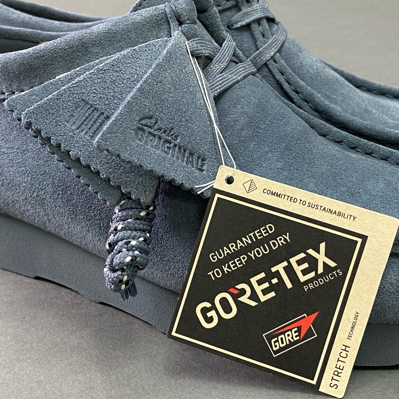 1c6 【未使用保管品】 タグ付 Clarks クラークス Wallabee GTX ワラビー GORE-TEX vibram ゴアテックス ビブラムソール チャッカブーツ シューズ 靴 25 ブルー スエード