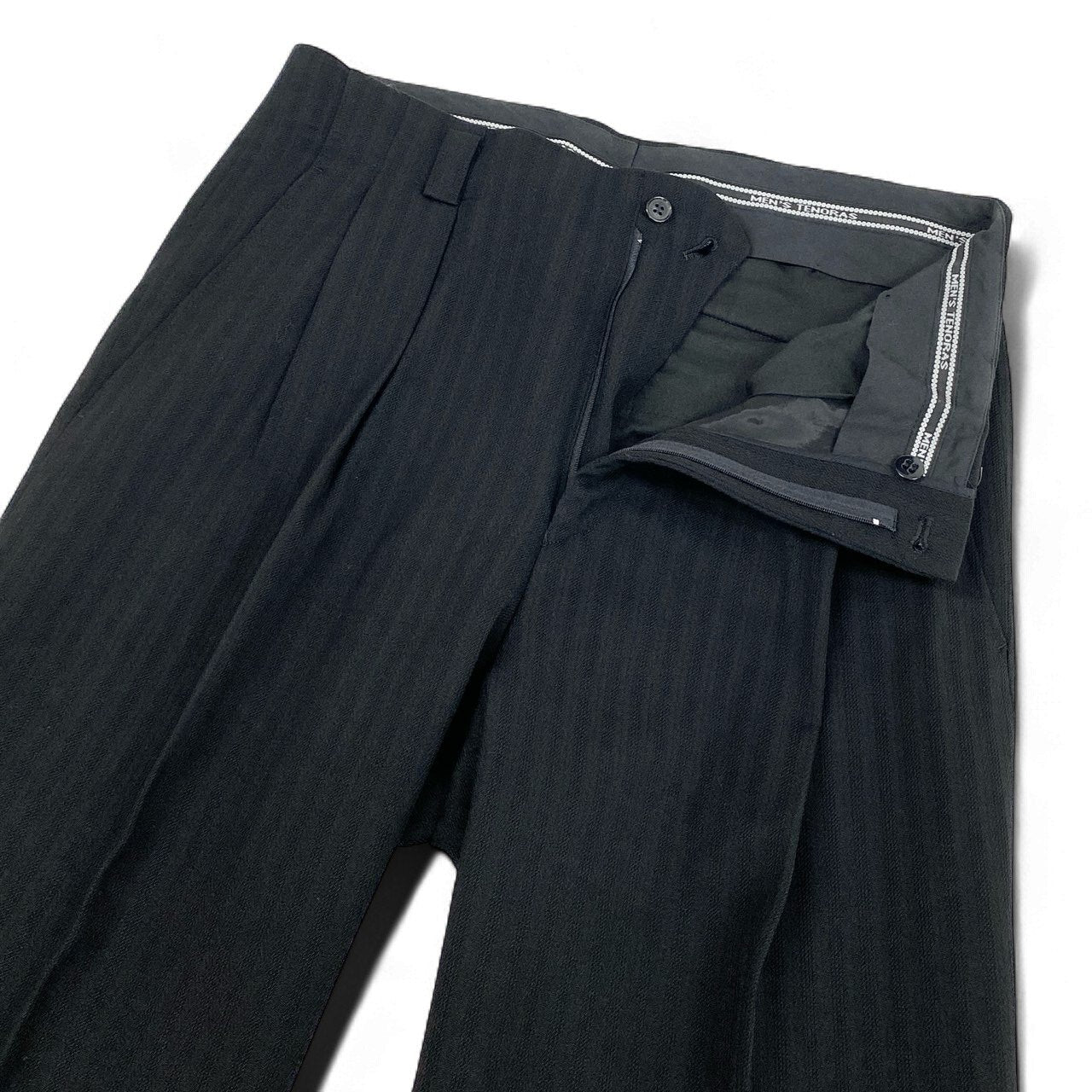 56k27 MEN`S TENORAS メンズティノラス CALZTURE UOMO セットアップスーツ 3ピース スリーピース ダブルブレスト ストライプ柄 メンズ 紳士服 大きいサイズ XL ブラック ウール100％o07t