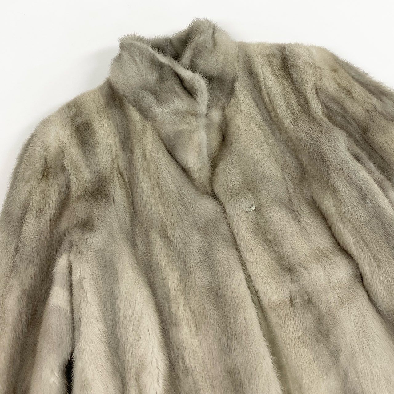 77L10 Lupian Furs サファイアミンク ファーコート サイズ11号 シルバーグレー 本毛皮 MINK FUR ポケット有t18r