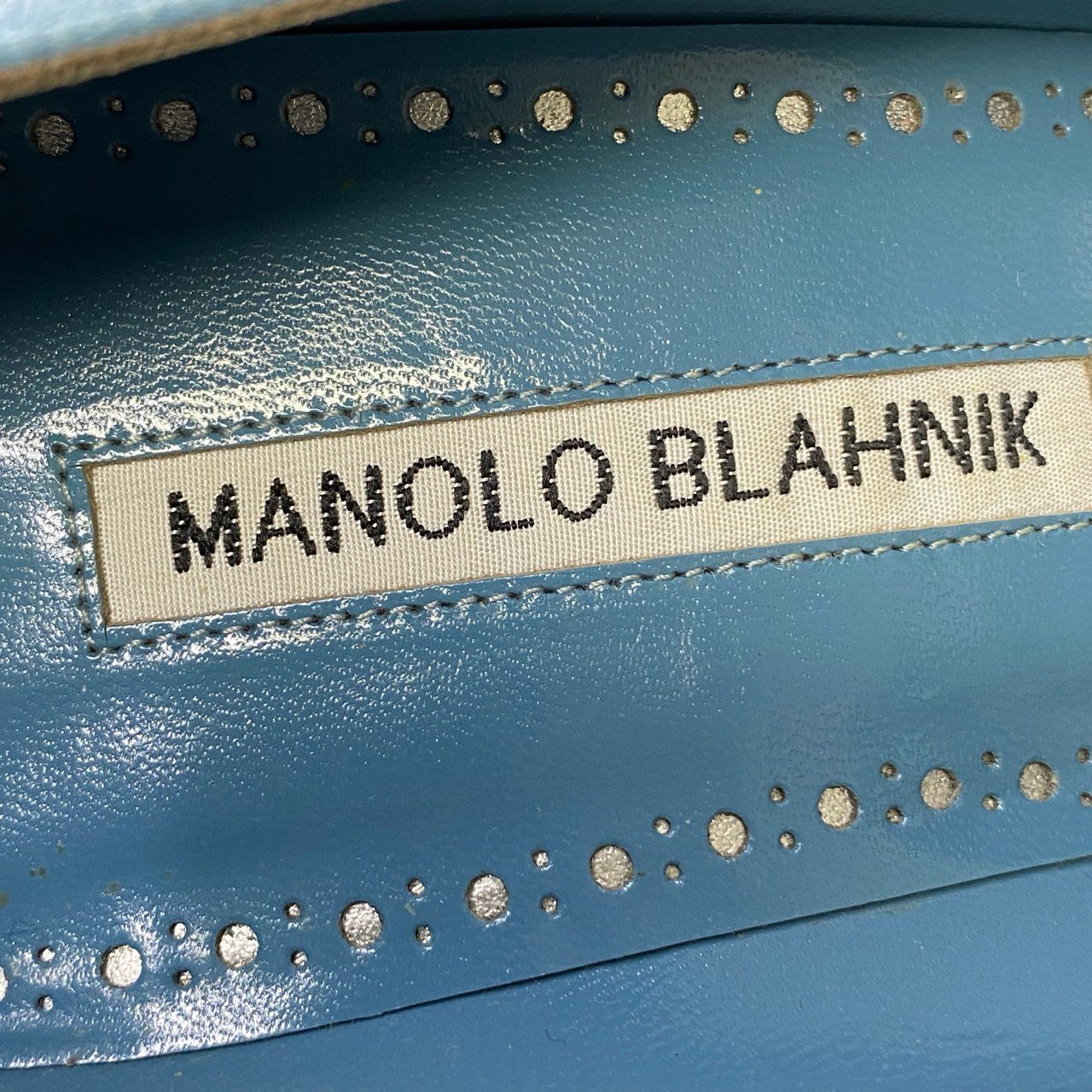 a6 定価￥228.800 MANOLO BLAHNIK マノロブラニク HANGISI OPAL ハンギシ オパール サテンパンプス サイズ36.5 ブルー シューズ セレモニー 付属品有t18r