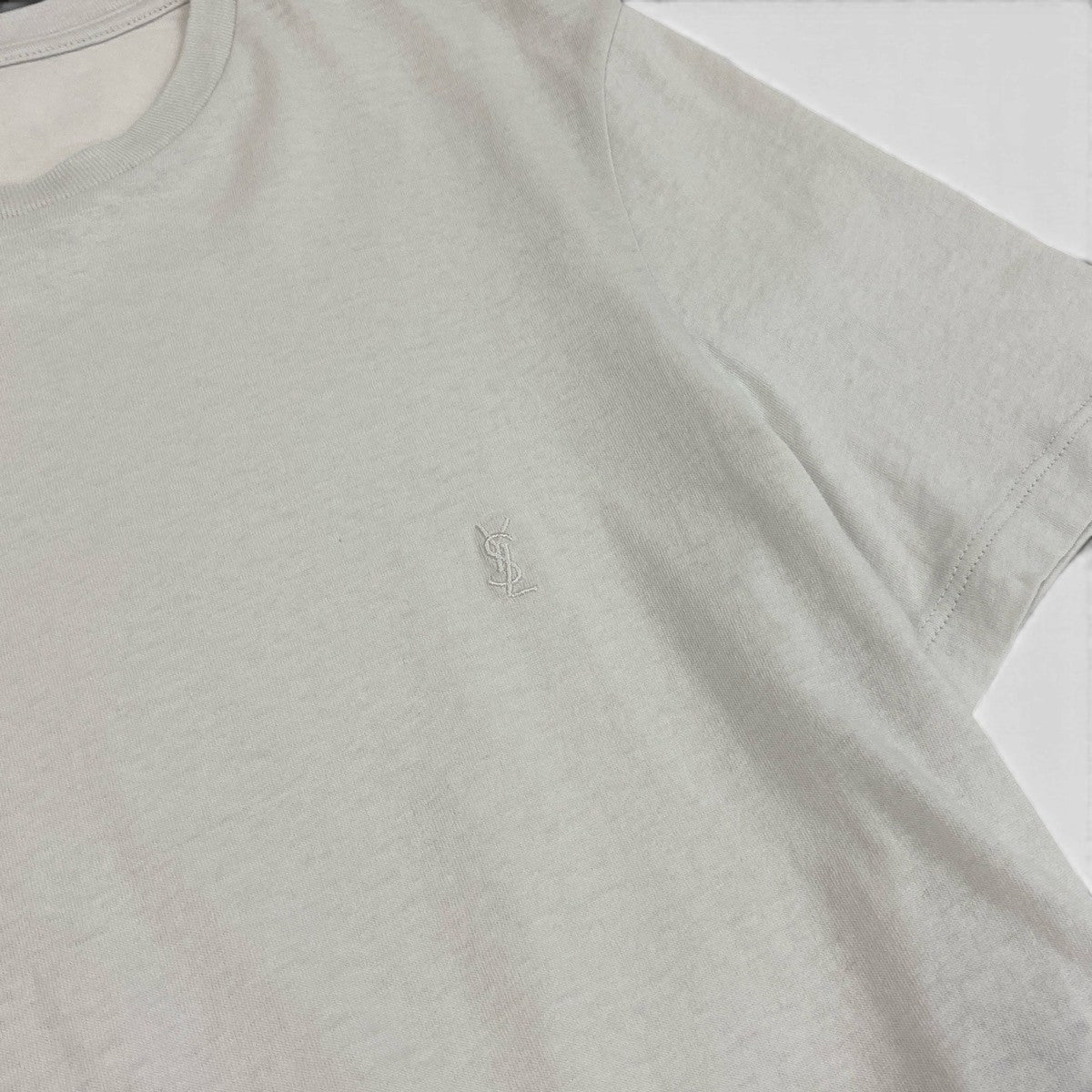 Ee29  SAINT LAURENT サンローラン クロップド丈 クルーネック 半袖Tシャツ YSLロゴ刺繡 サイズL ライトグレー コットン100％ レディース 女性服u02t