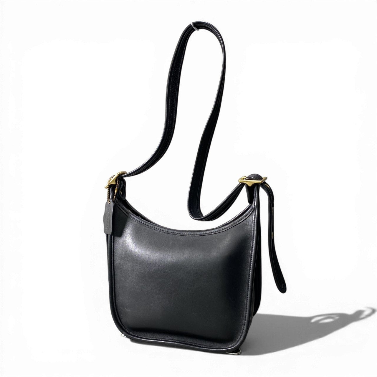 d9 《美品》 オールドコーチ マシュー ショルダーバッグ Old Coach Leather Shoulder Bag 9950 ブラック レザー カバンt18r
