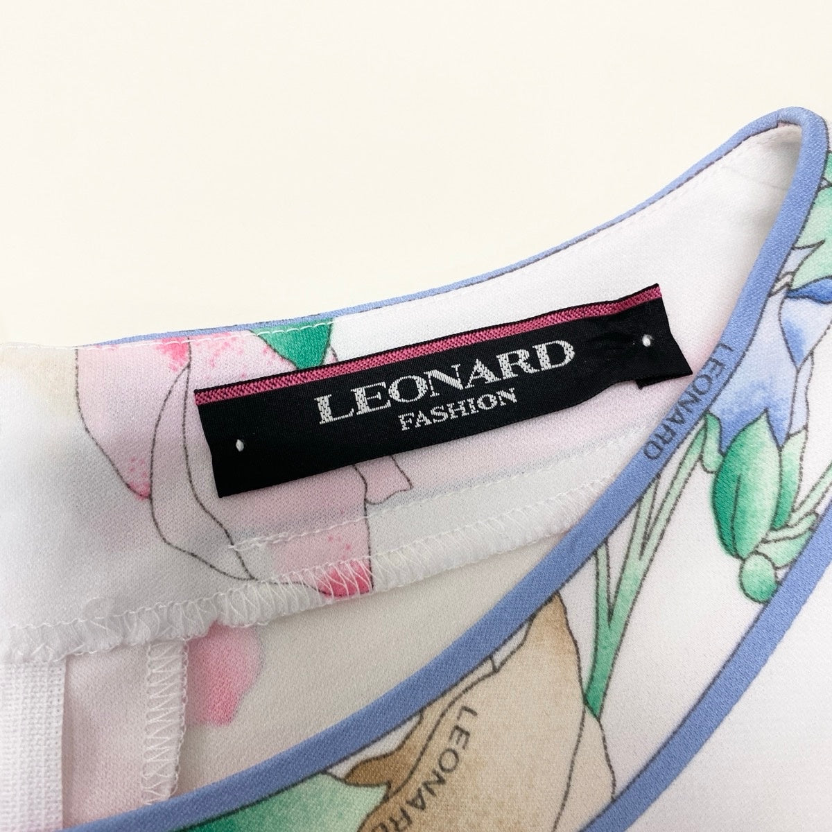 59f17 LEONARD レオナール チュニックカットソー チュニックワンピース 花柄プリント 0179224 36サイズ マルチカラー レディース 女性用u02t