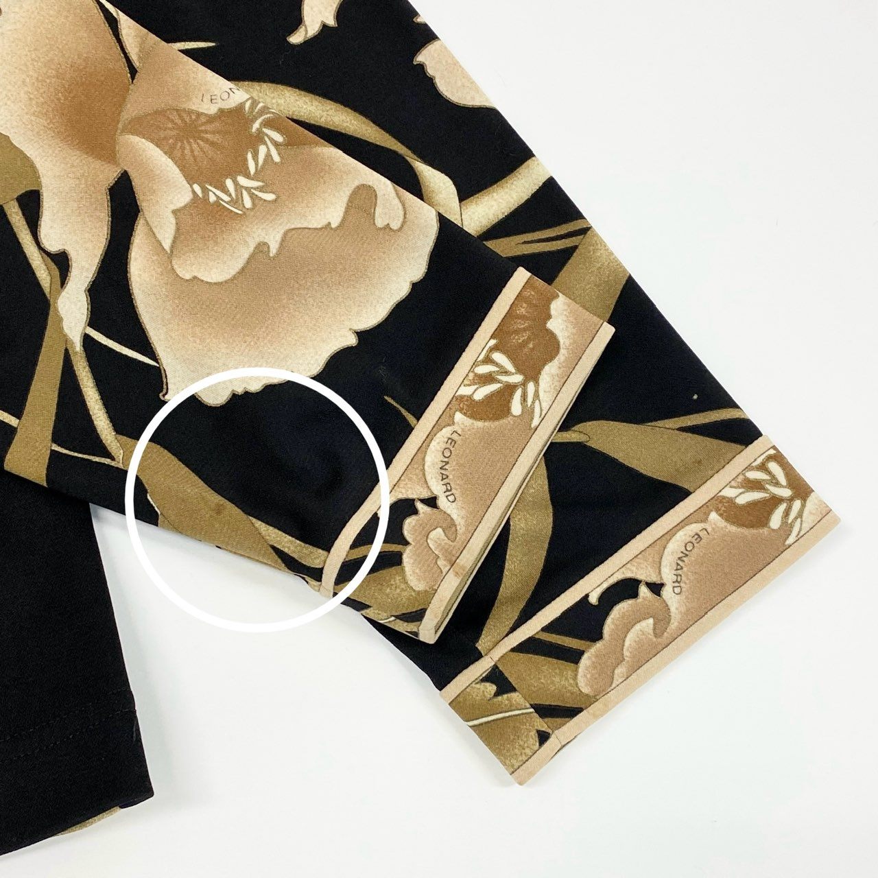 60d13 LEONARD FASHION レオナール セットアップスカート 美しい花柄プリント カンカン素材 長袖カットソー 膝丈スカート LL ブラック レディース 女性用o07t