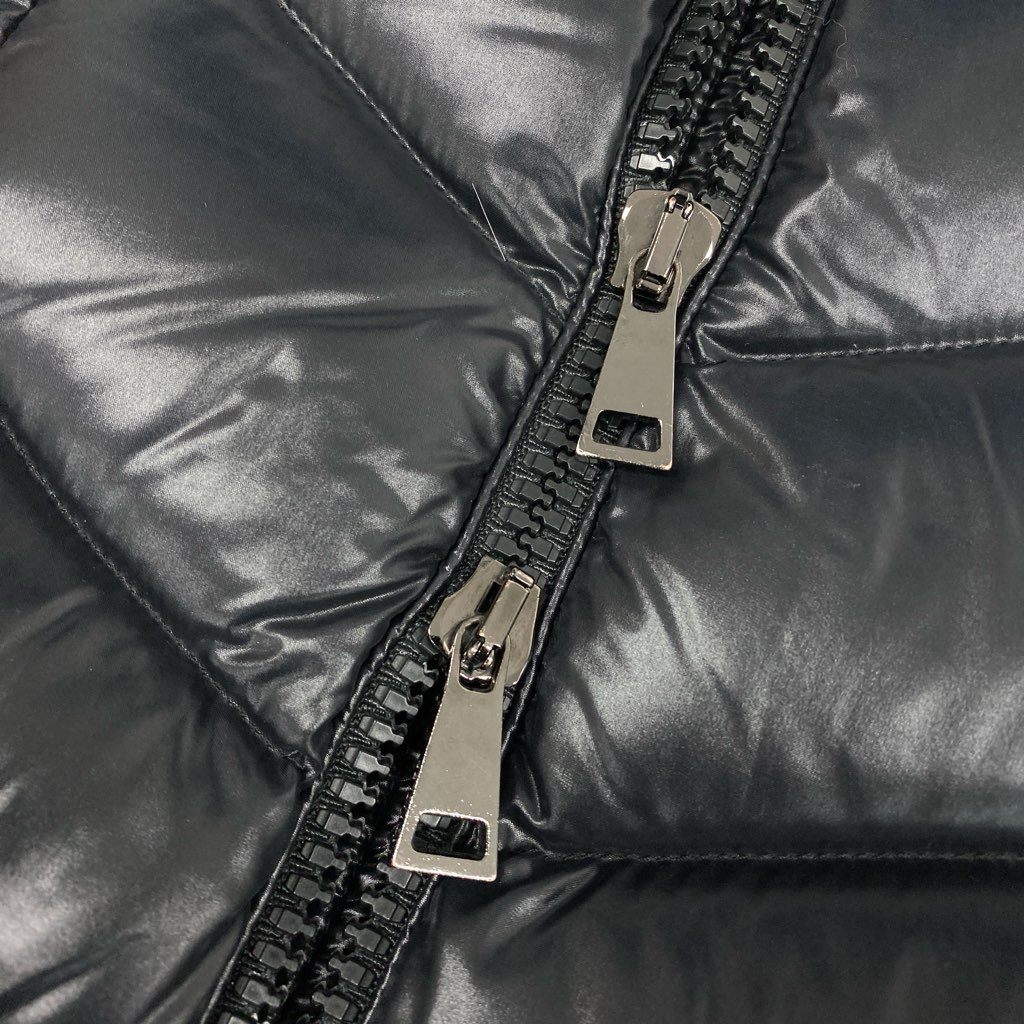 32d3【美品】MONCLER モンクレール FULMARUS フルマラス フォックスファー ダウンコート H20931C00069 FOX FUR DOWN COAT サイズ0 ブラック レディースt18r