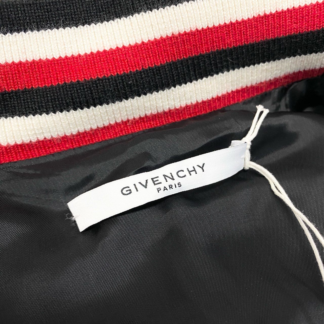 67a24 《美品》 GIVENCHY ジバンシー レザー切替 スタジャン サイズ50 ブラック レッド ボンバージャケットt18r