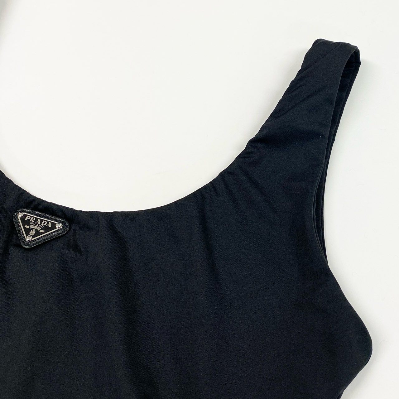 Ab13【美品】PRADA プラダ ストレッチジャージートップス 三角ロゴプレート Strech Jersey Cropped Top 40サイズ ブラック レディース 女性用ta1