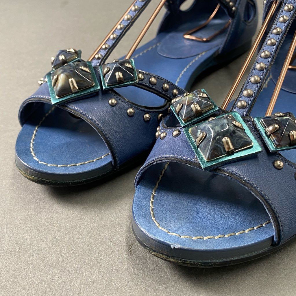 3f2 miu miu ミュウミュウ スタッズ ストラップサンダル 37 1/2 ブルー レザー ビジュー イタリア製 シューズ