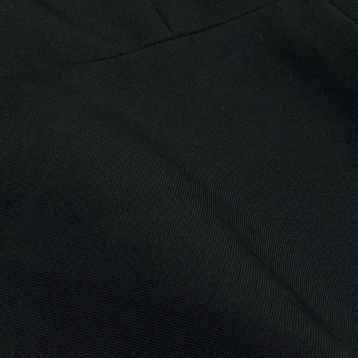 Ei7 YVES SAINT LAURENT イヴサンローラン ノーカラージャケット  フォーマル ブラック シルク100％ レディースo07t