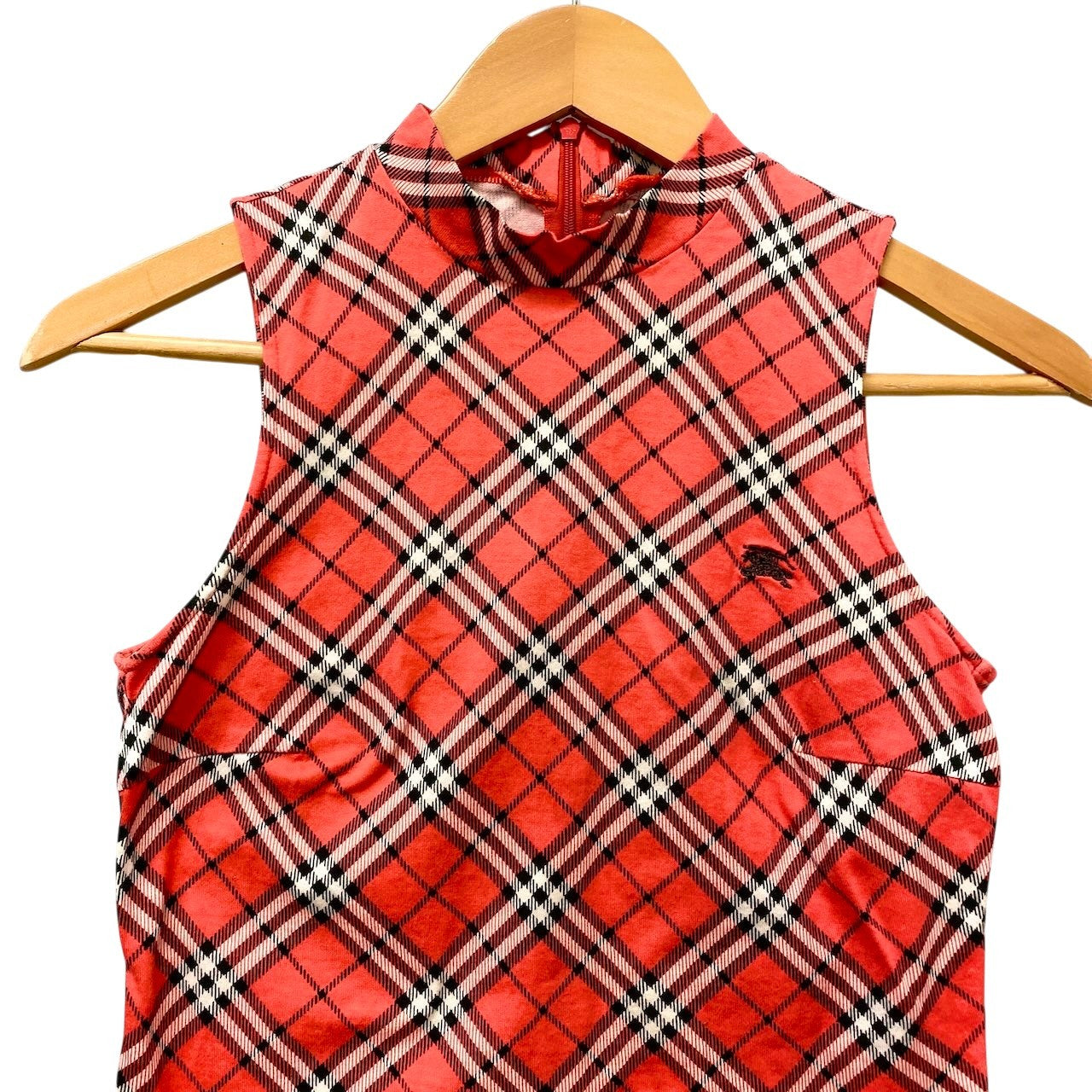 14g5 BURBERRY LONDON バーバリーロンドン ホース刺繍 チェック柄 ノースリーブ カットソー Mサイズ レッド コットン レディースo07t