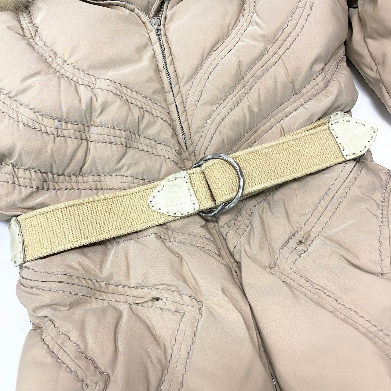 79c26 ERMANNO SCERVINO エルマンノシェルビーノ ダウンコート ダウンジャケット ウエストベルト フーディー アウター 42サイズ ピンクベージュ ポリエステル100％ レディース 女性用u02t