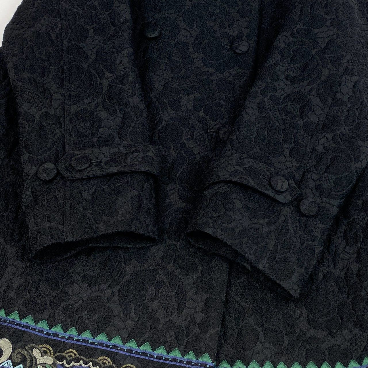 82k28 TOKUKO 1er VOL トクコプルミエヴォル ロングコート Aライン アウター フラワージャガード 刺繍 9 ブラック レディースu02t