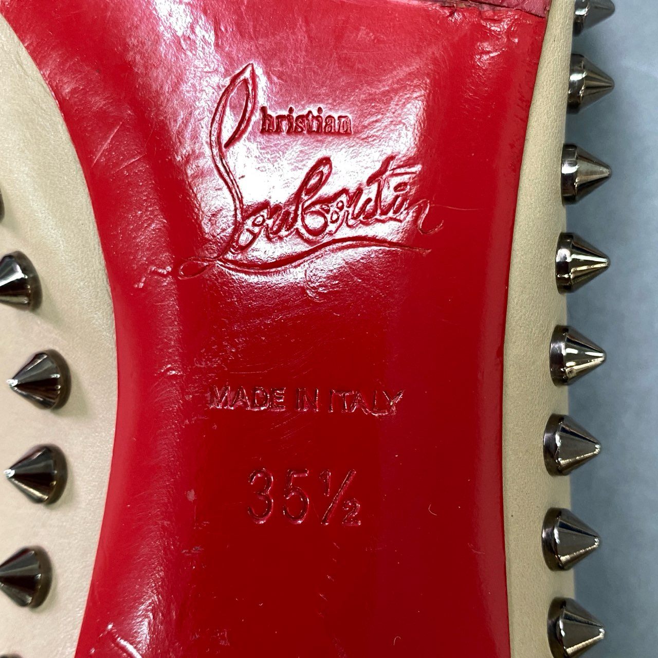 2k11 Christian Louboutin クリスチャン ルブタン ロックスタッズ リボンパンプス 35 1/2 ベージュ レザー シューズ イタリア製