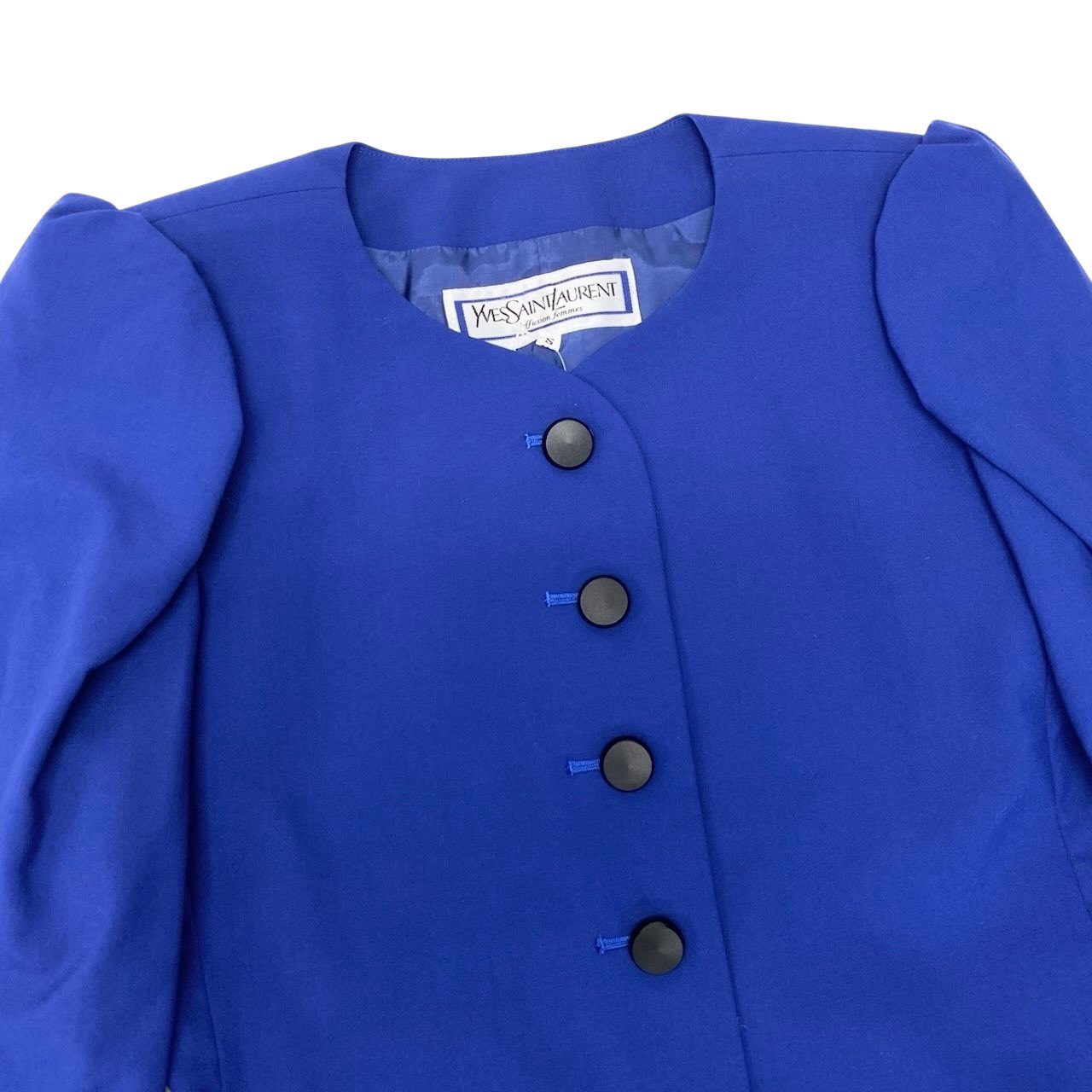 88g20 【美品】YVESAINTLAURENT イヴサンローラン パフショルダージャケット ノーカラージャケット アウター Sサイズ ブルー ウール100％ レディース 女性用u02t