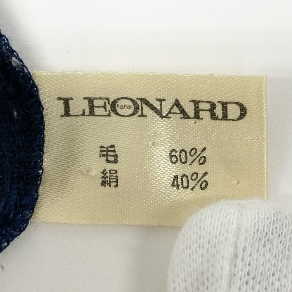 6l25 LEONARD レオナール 長袖チュニック チュニックワンピース クルーネック 美しい花柄プリント Lサイズ ネイビー レディースu02t