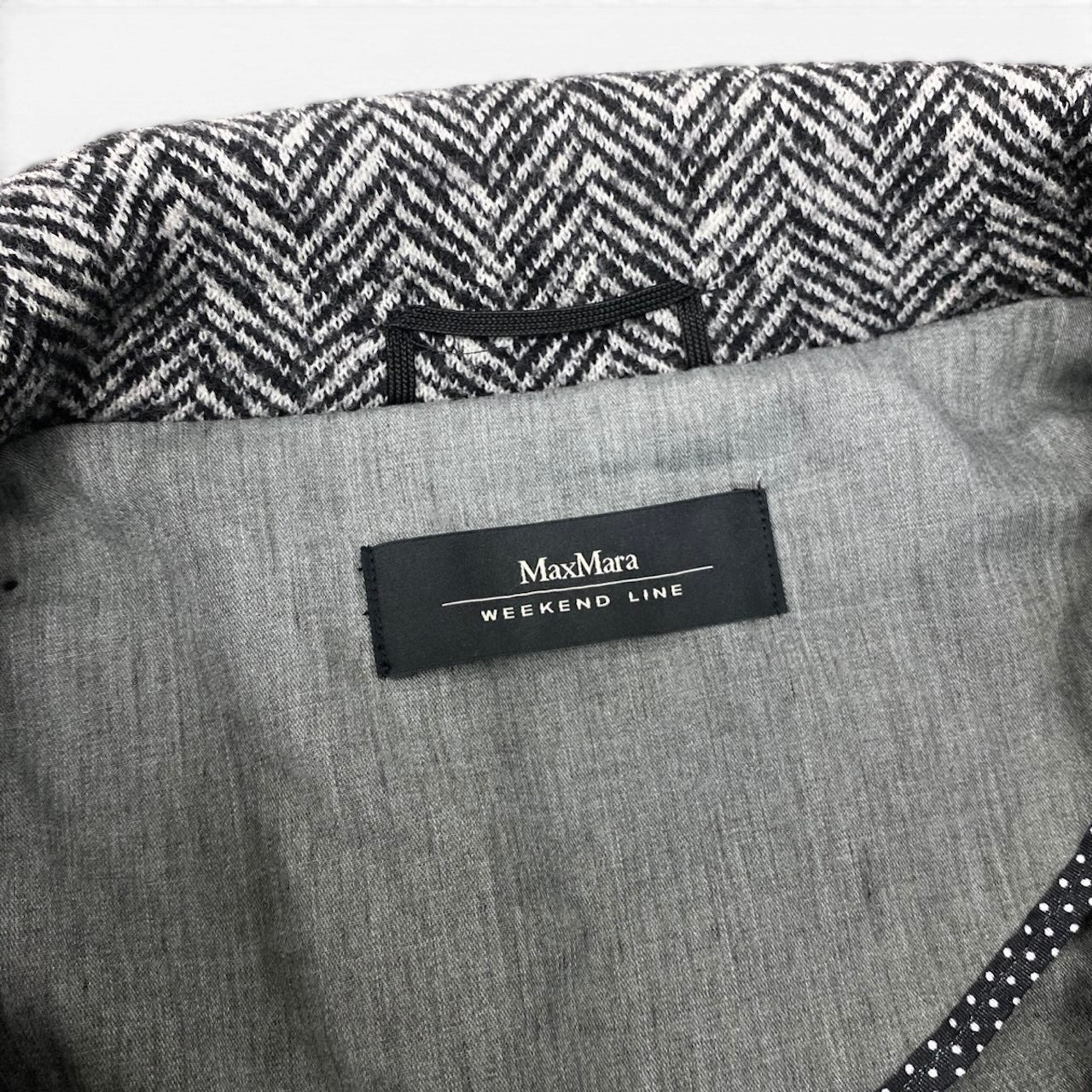88g20 MaxMara WEEKEND LINE マックスマーラ ウィークエンドライン ヘリンボーン スタンドカラージャケット ショートコート サイズ42 ブラック ホワイト レディース 女性用u02t