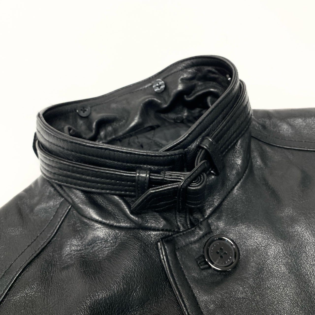 79a14 BURBERRY BLACK LABEL バーバリーブラックレーベル レザーコート ベルテッドコート 中綿キルティング ラビットファー襟 LL ブラック メンズu02t