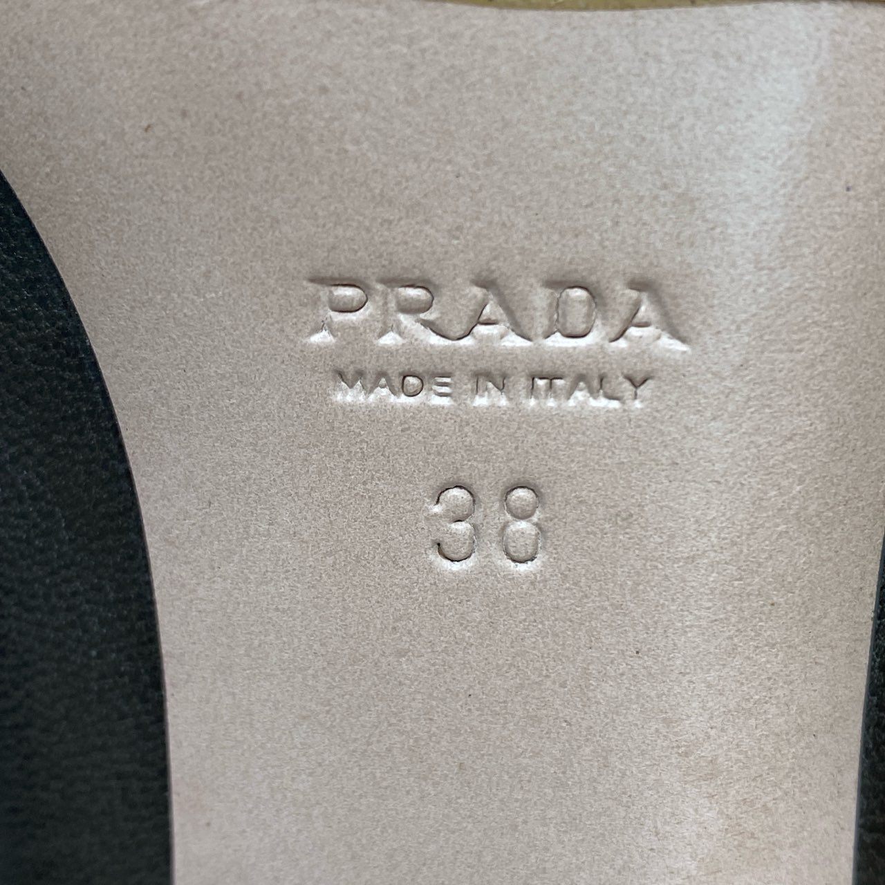 7k6 【イタリア製】PRADA プラダ レザーパンプス ポインテッドトゥ サイズ38 ブラウン レザー レディース 女性用 靴 シューズ