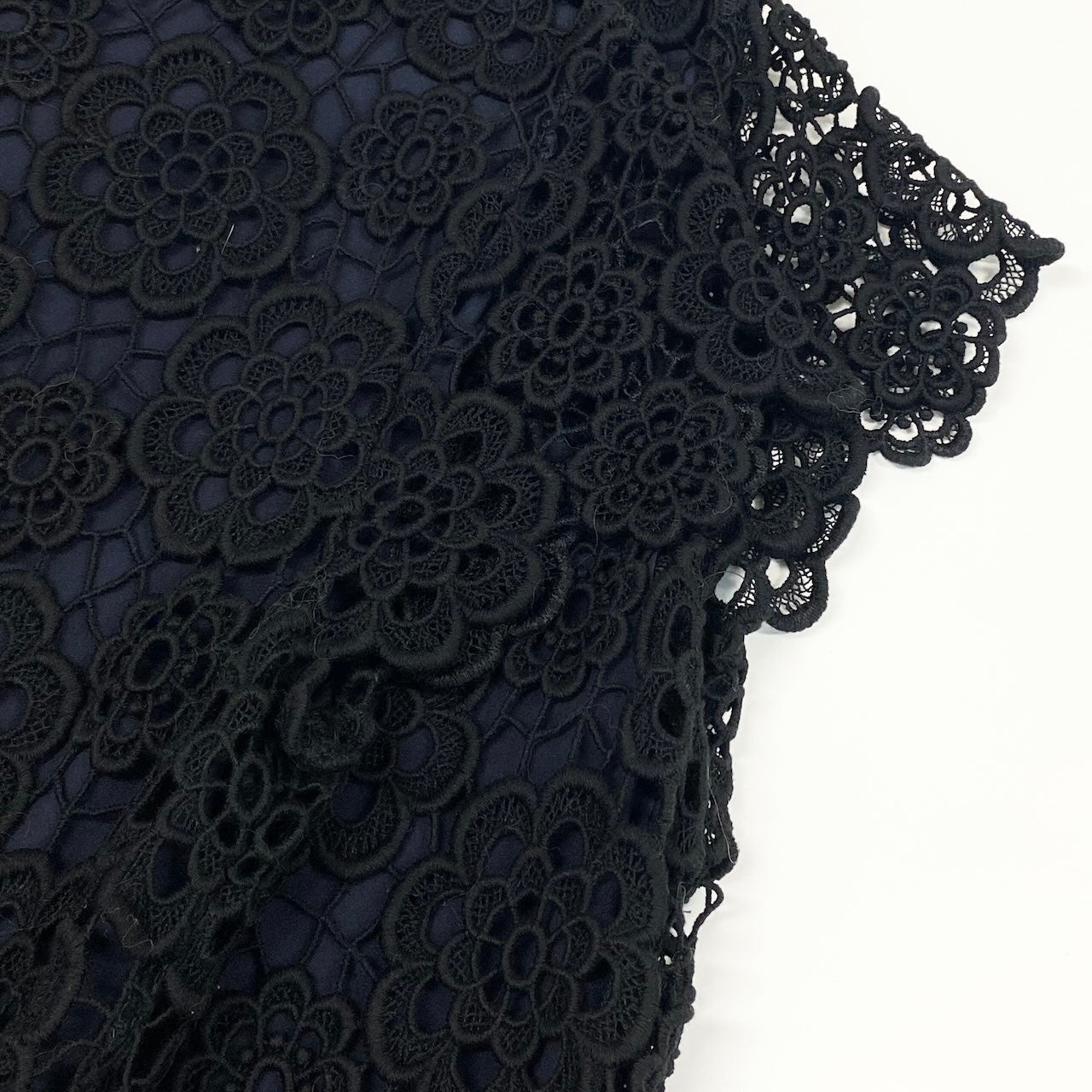 Ed23 Christian Dior クリスチャンディオール フラワーレース ドレスワンピース ティアードワンピース 5C24644AM528  イタリア製 サイズ44 ブラック ネイビー レディース 女性用k02i