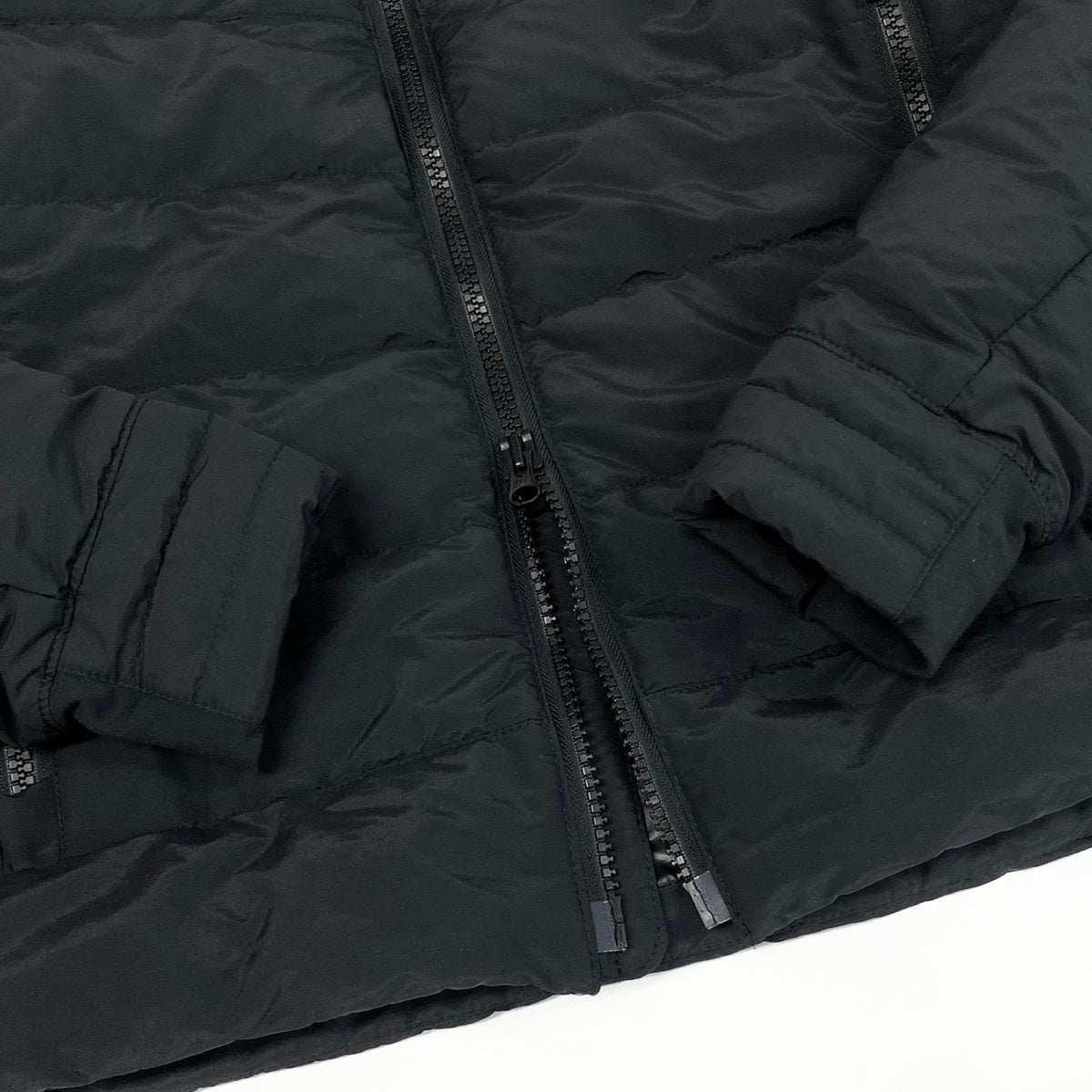 32f11 CANADA GOOSE カナダグース Hybridge Base ハイブリッジベース ダウンジャケット 2749M サイズS / 180 ブラックt18r