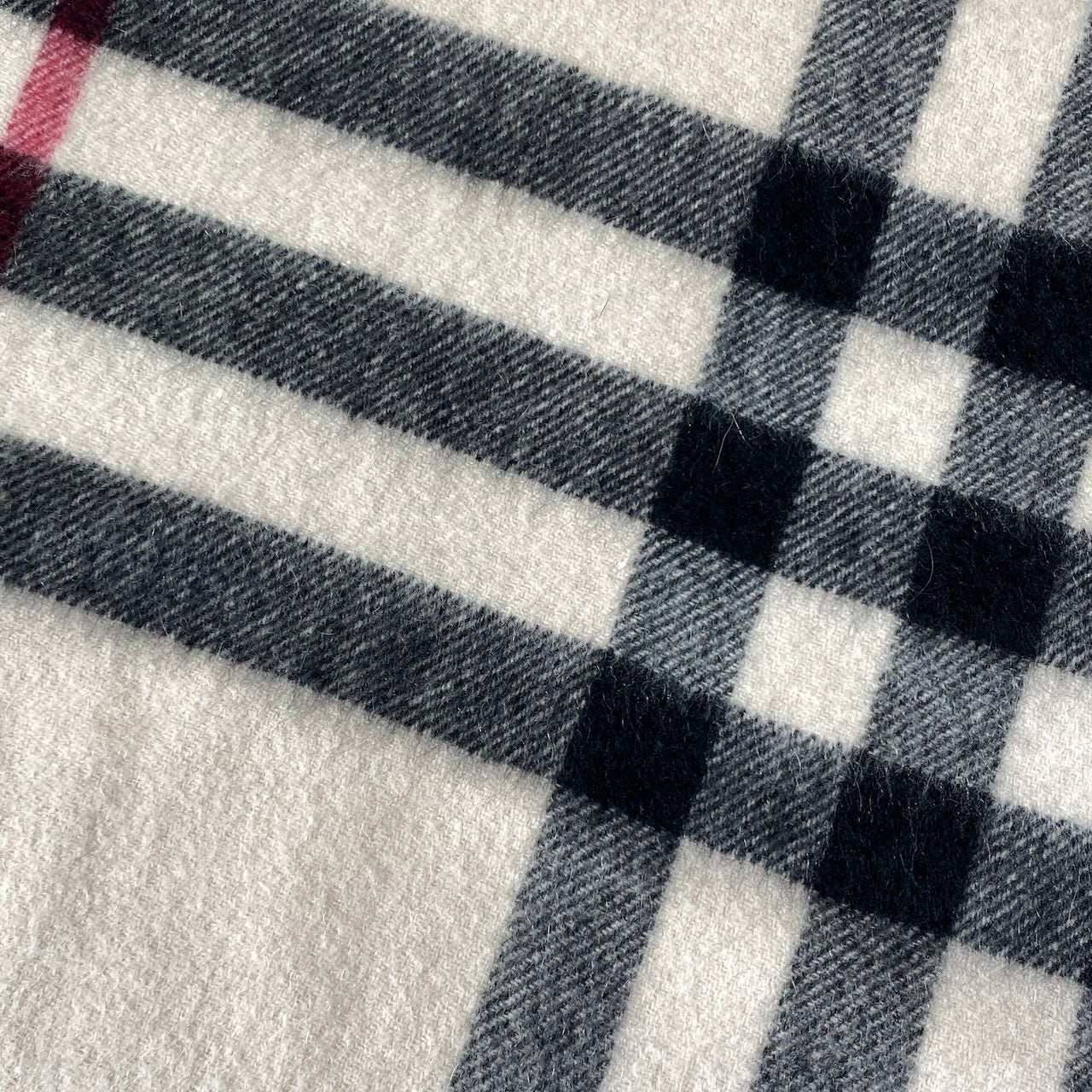 h20 BURBERRY バーバリー カシミヤ100％ チェックマフラー Check Cashmere Scarf beige スカーフ スコットランド製t18r