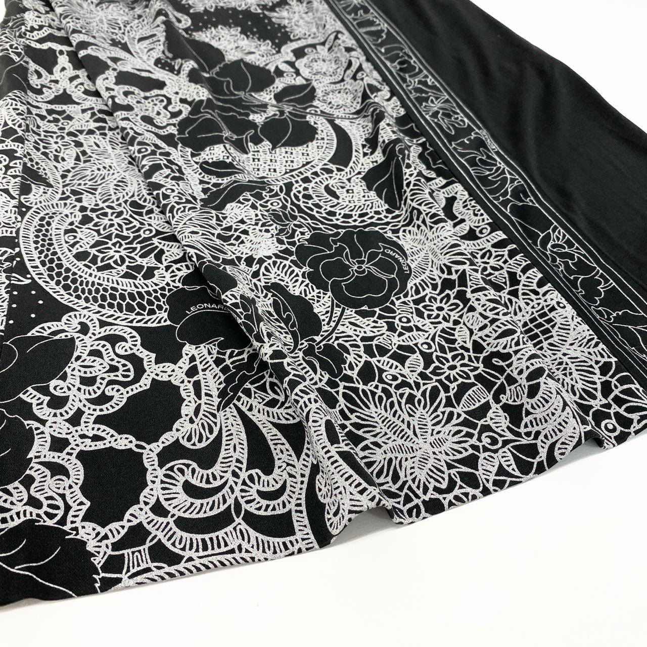 79k21 LEONARD FASHION レオナール 7分袖ワンピース 花柄プリント カンカン素材 レディース 女性用 0120803 36 ブラックu02t