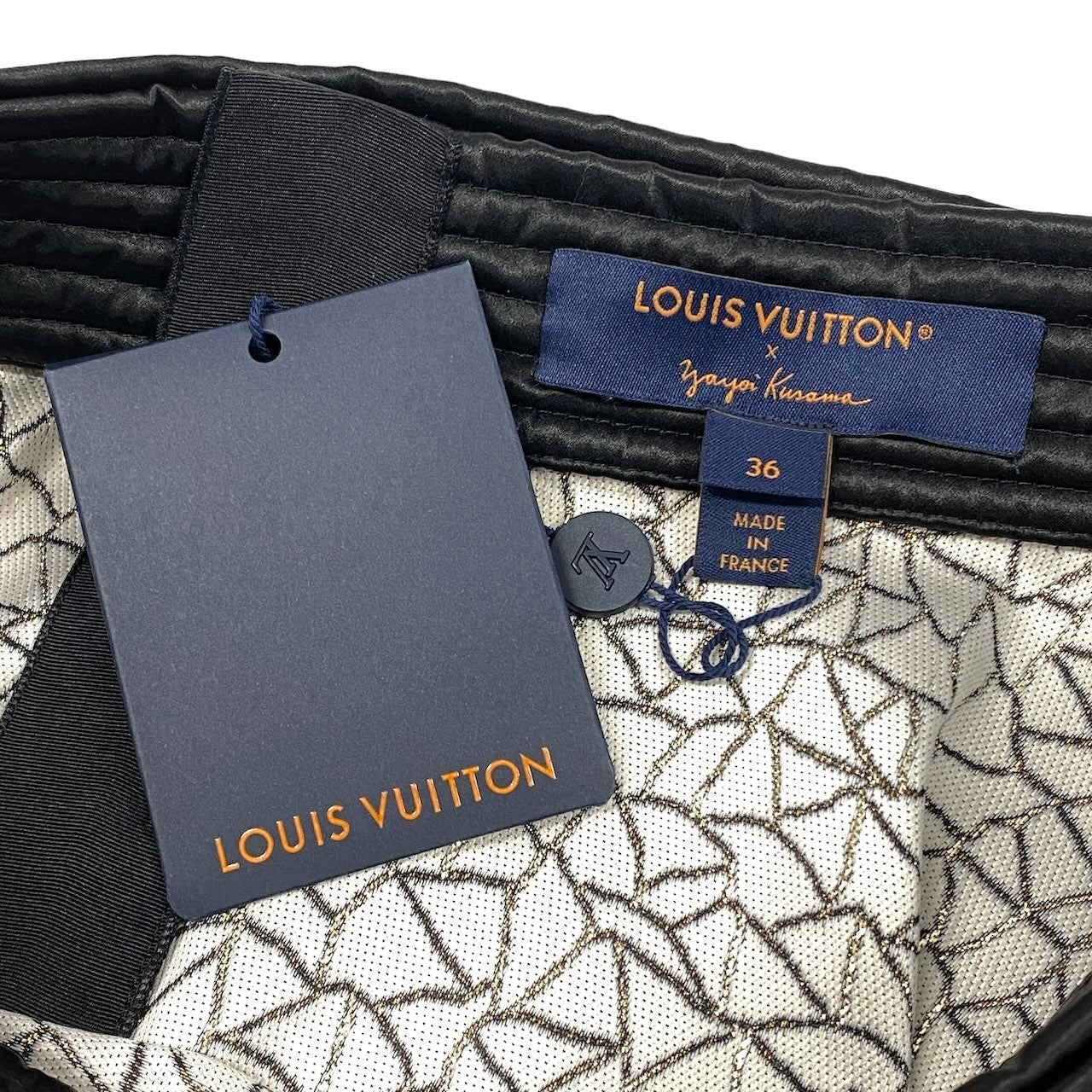 Id23  【未使用保管品】 LOUIS VUITTON × Yayoi Kusama ルイヴィトン 草間彌生 フラワースカート ベルト付フレアスカート サイズ36 ブラック レディース 女性用o07t