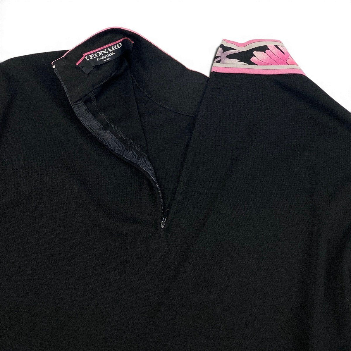 75f10 LEONARD FASHION レオナール ロングスリーブカットソー ハイネック カンカン素材 切替花柄プリント サイズL ブラック ピンク レディース 女性服u02t