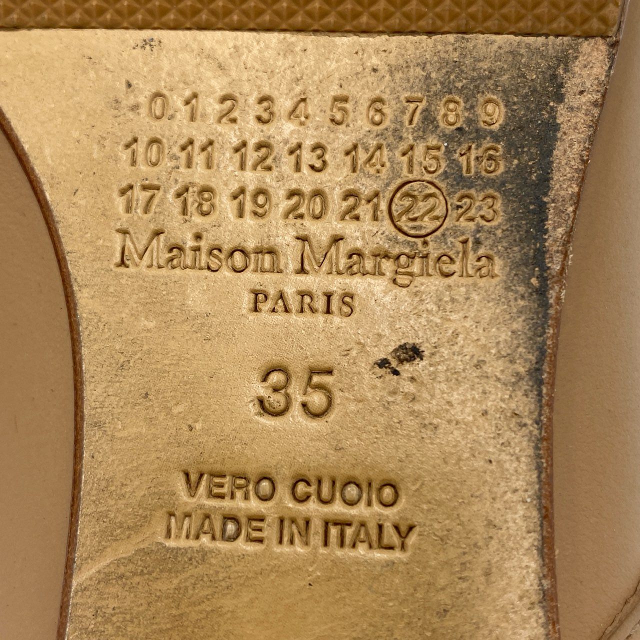 2h3《美品》 Maison Margiela メゾンマルジェラ 足袋 タビ バレリーナ バレエシューズ 35 ベージュ レザー フラット 女性靴t18r