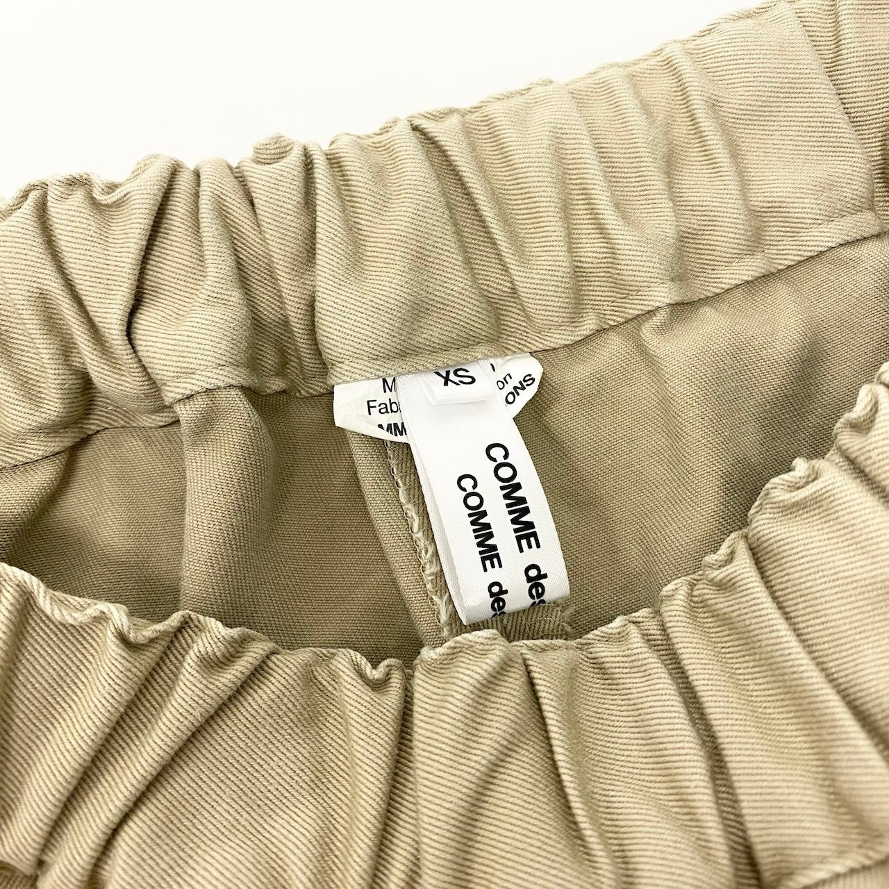 22d11 COMME des GARCONS COMME des GARCONS コムデギャルソンコムデギャルソン  コムコム AD2024 ワイドパンツ イージーパンツ ボトムス XSサイズ ベージュ コットン レディースo07t