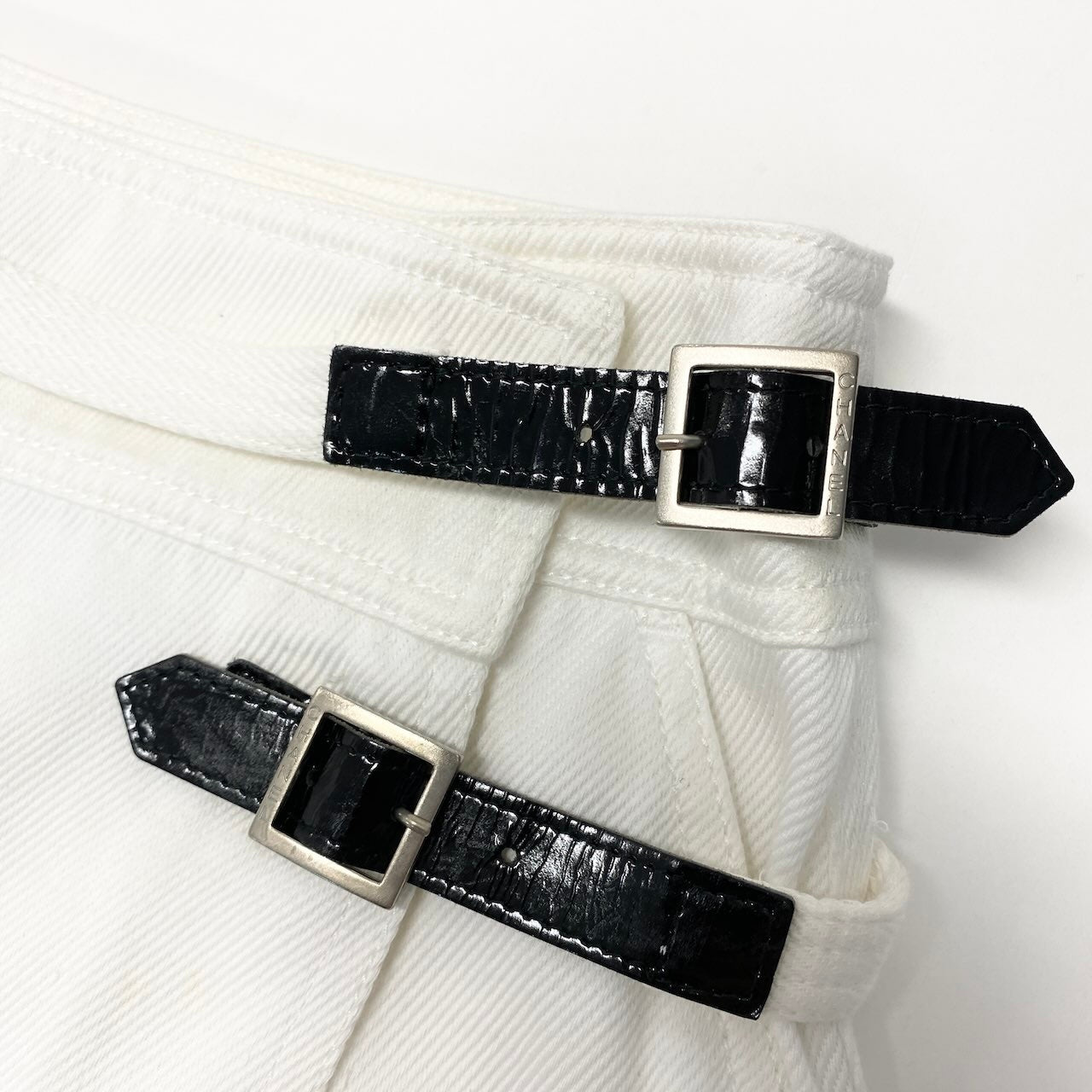 e10 CHANEL ヴィンテージ ラップミニスカート イタリア製 P15337VO8489 B1478 36サイズ ホワイト コットン100％ レディース 女性用k02i