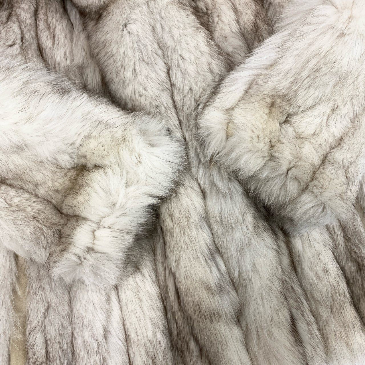 67b16 ブルーフォックス ファーコート サイズF ホワイト 本毛皮 Blue Fox Fur Coat リアルファーt18r