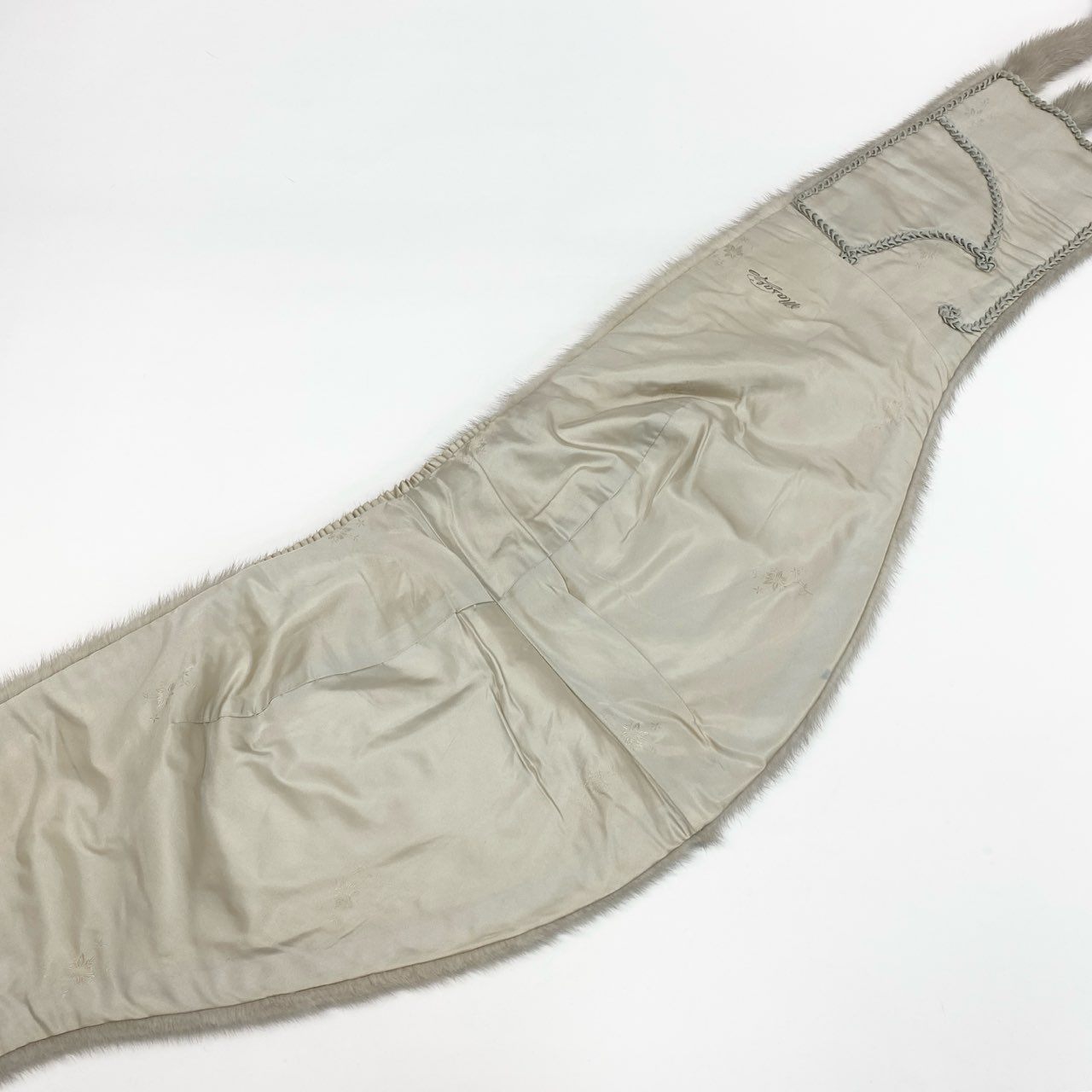 87j23 最高級毛皮 サファイアミンク ミンクファー 毛皮マフラー 大判ティペット 衿巻 シルバーグレー ミンクファー レディースu02t