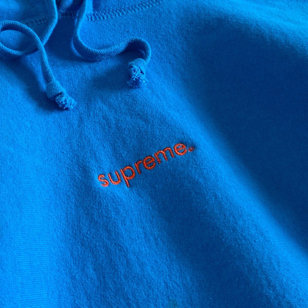 13e21 SUPREME シュプリーム 18FW Trademark Hooded Sweatshirt プルオーバー フーディ パーカー ロゴ刺繍 Sサイズ ブルー コットン